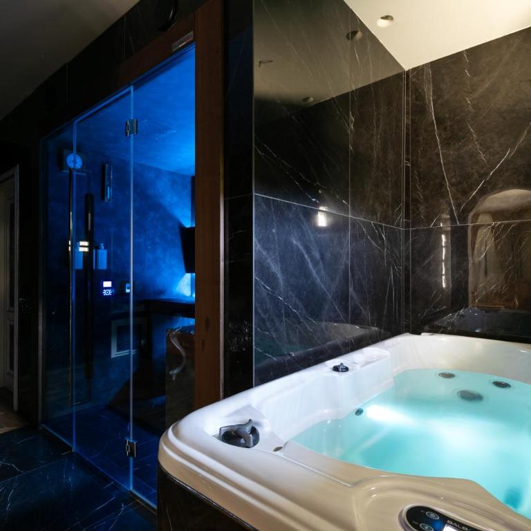 Relais La Corte dei Papi - Suite Luxury Spa - 9