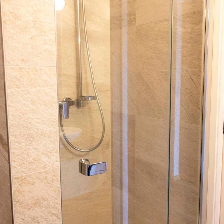 Winzerzimmer Scharl - Chambre Simple Deluxe - 3