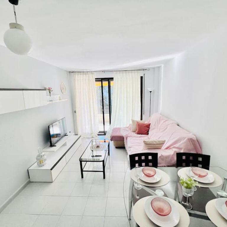 Apartamento con parking la Pineda Costa Dorada - Two-Bedroom Apartment - 1