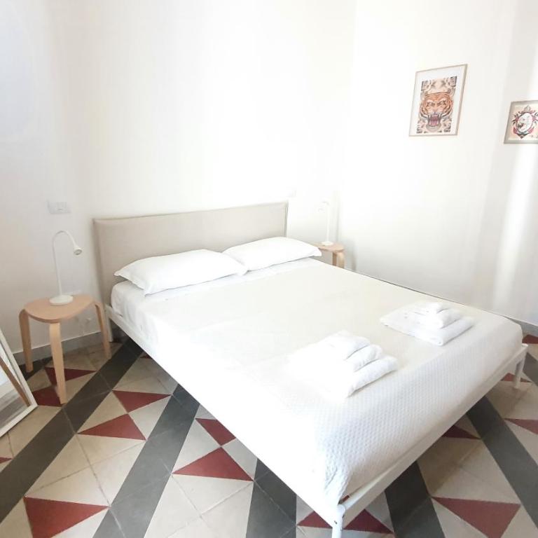 Domus 9 - Bari Centro - Appartamento con 2 Camere da Letto - 12
