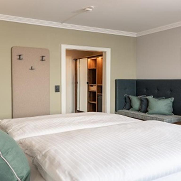 Erzherzog Johann Alpin Style Hotel - Adults Only - Superior Doppelzimmer mit Balkon und Bergblick - 6