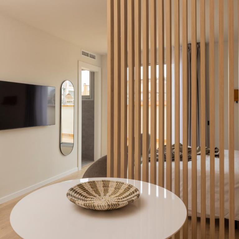 Líbere Barcelona Sant Antoni - Studio with Terrace - 2