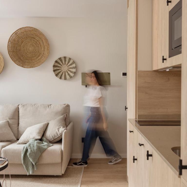 Líbere Barcelona Sant Antoni - One-Bedroom Apartment - 2