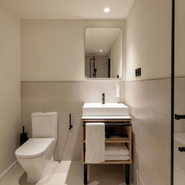 Líbere Barcelona Sant Antoni - Apartment with Terrace - 12