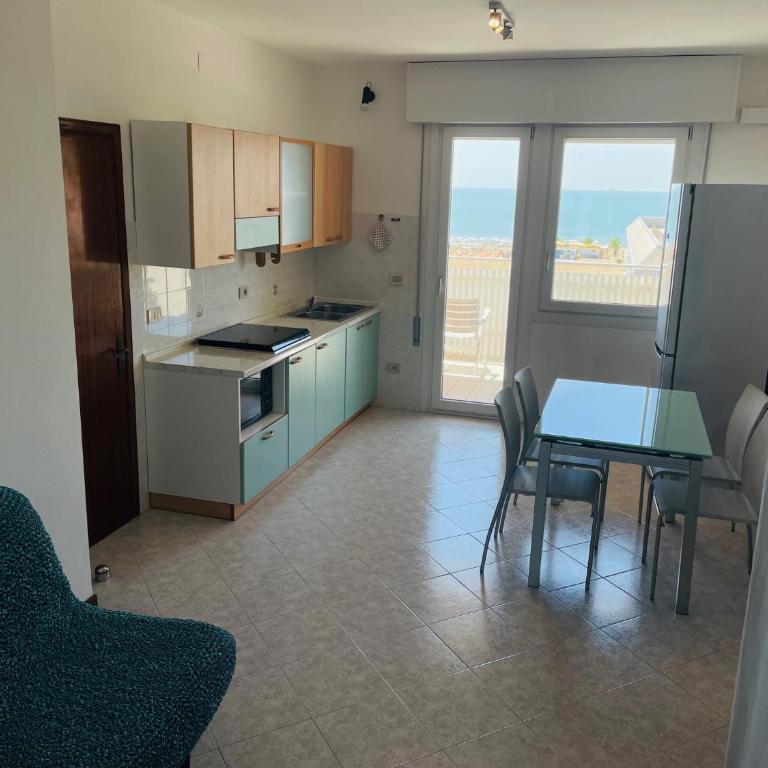Hotel Mayer - Appartamento con 2 Camere da Letto, Balcone e Vista mare - 3