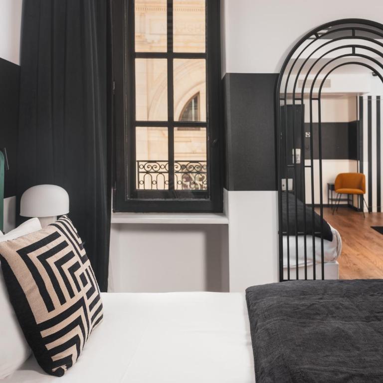 Maisons du Monde Hôtel & Suites - La Rochelle Vieux Port - Chambre Familiale - 4 Personnes - 5
