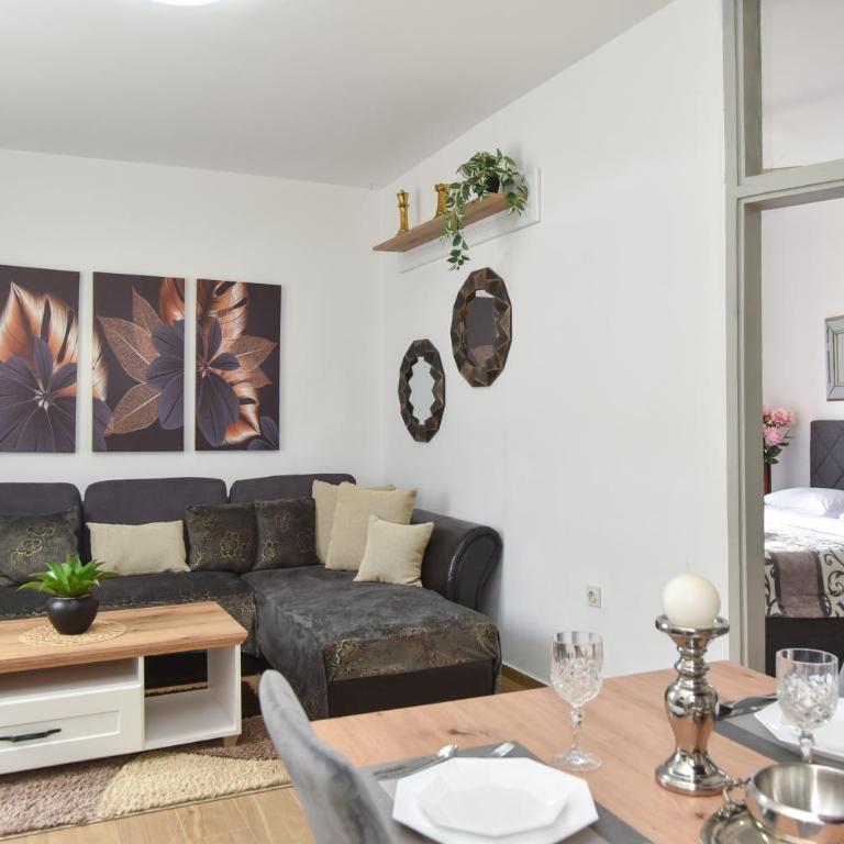 Old Town Royal Residence - Apartman - 8