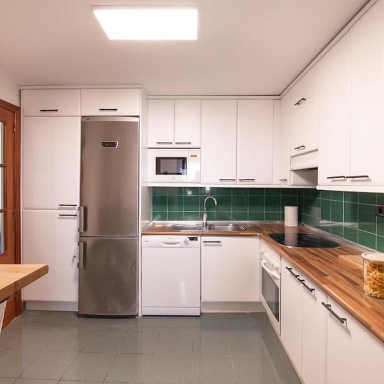 Las Vistas Residencial l Parking Privado - Apartment - 14