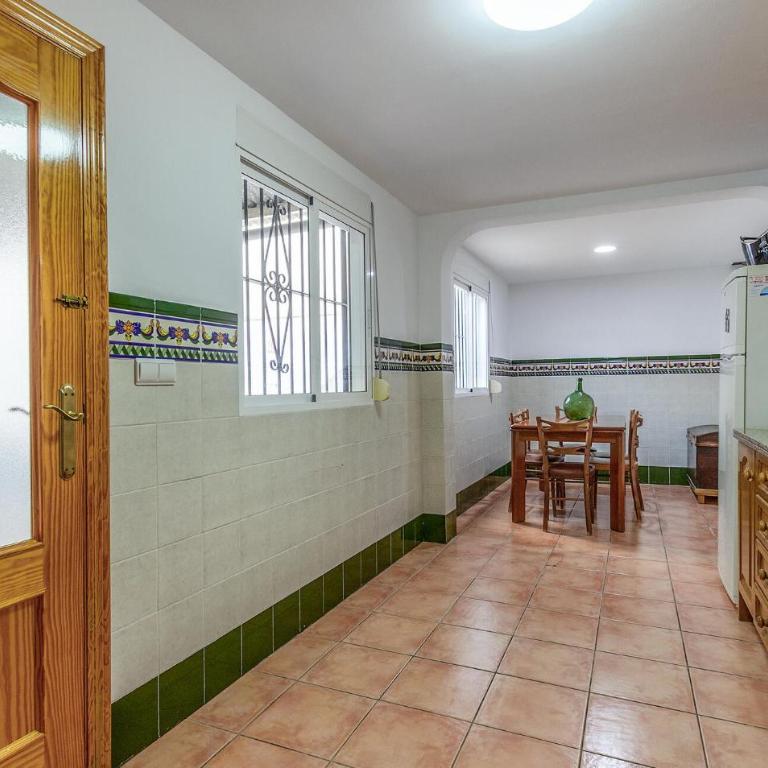 3 Bedroom Beautiful Home In Santa Pola - Casa Vacacional de 3 dormitorios - 11