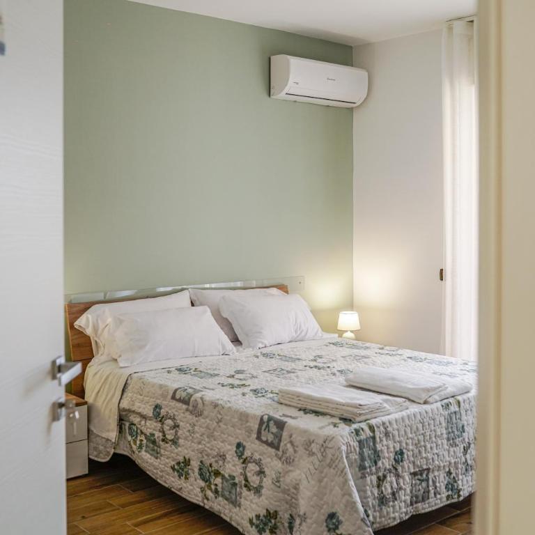 La Suite Pompeii - Double Room with Balcony - 1