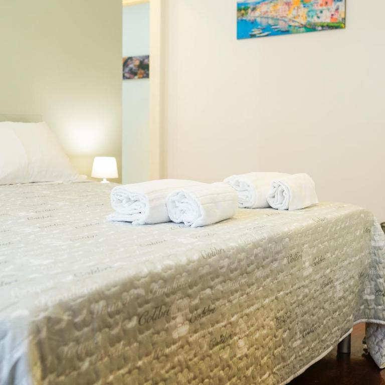 La Suite Pompeii - Double Room with Private Bathroom - 2