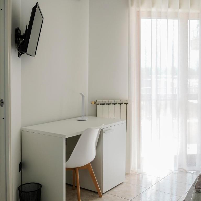 La Suite Pompeii - Double Room with Balcony - 4