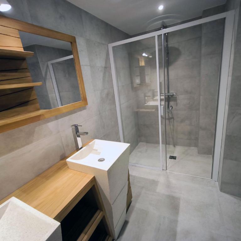 Gîte Loubet - Appartement avec Vue sur la Montagne - 8