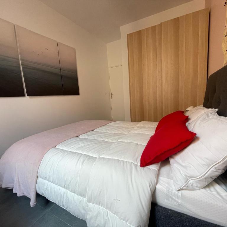 Le contemporain - Golfe Juan - 5 min des plages - 10 min de Cannes! - Appartement 2 Chambres - 14