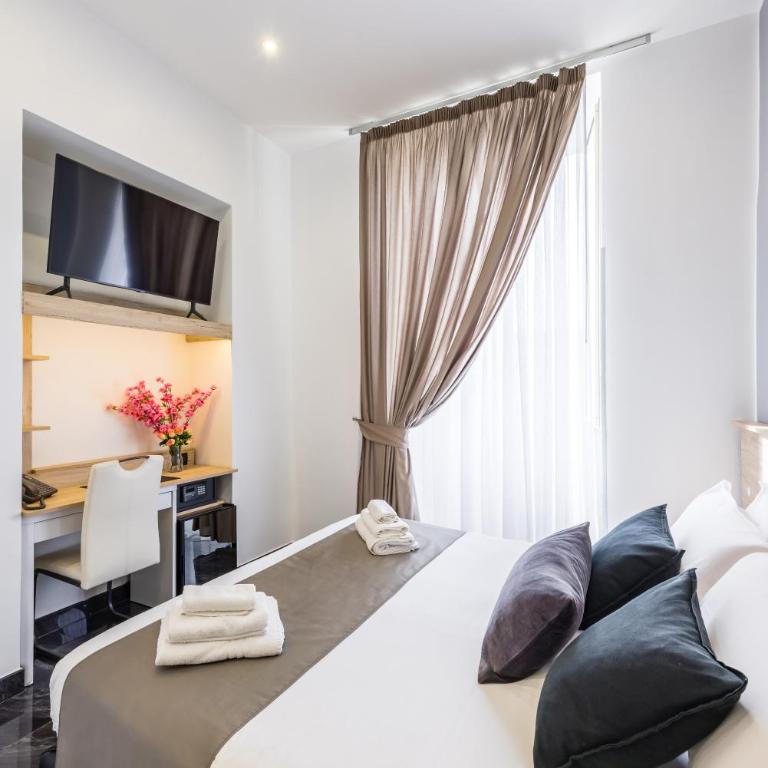 Palace Napoli - Double Room with Mountain View - 16