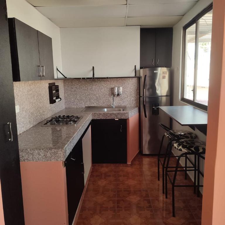Suite acogedora en Samanes1 - Apartamento de 1 dormitorio - 2