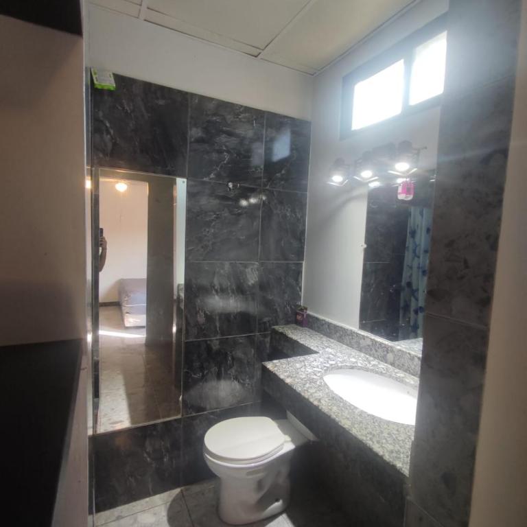 Suite acogedora en Samanes1 - Apartamento de 1 dormitorio - 5