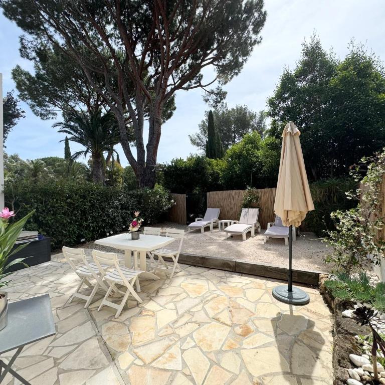 Appartement 1ch avec terrasse et jardinet à 400m de la plage - One-Bedroom Apartment - 2