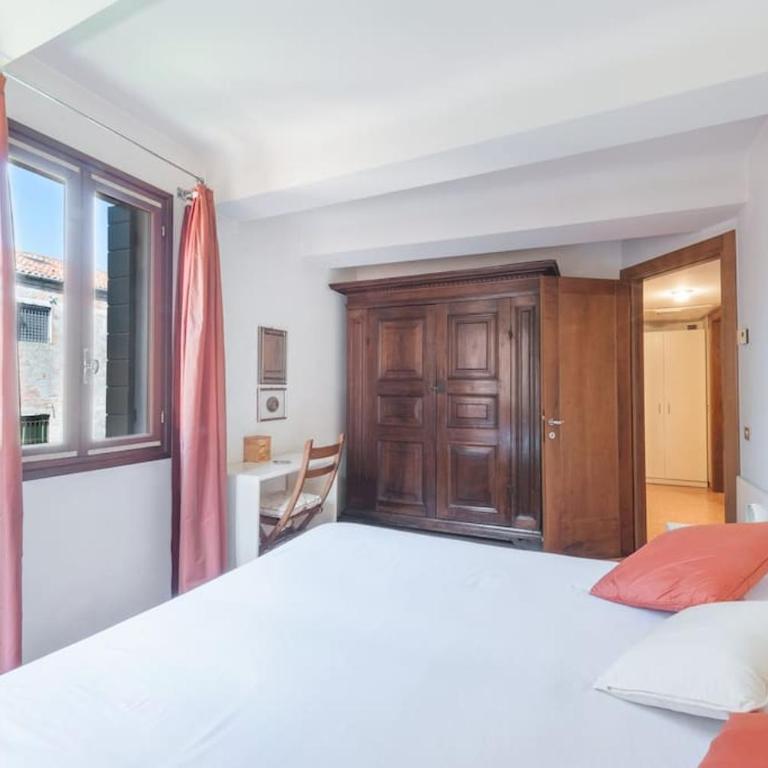 Ca' de la Comare, relaxing and elegant apartment on Canal Grande - Two-Bedroom Apartment - 4