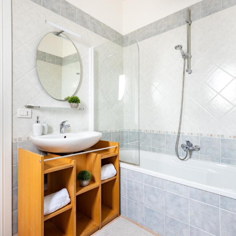 Casa Mistral - Appartamento con 2 Camere da Letto - 3