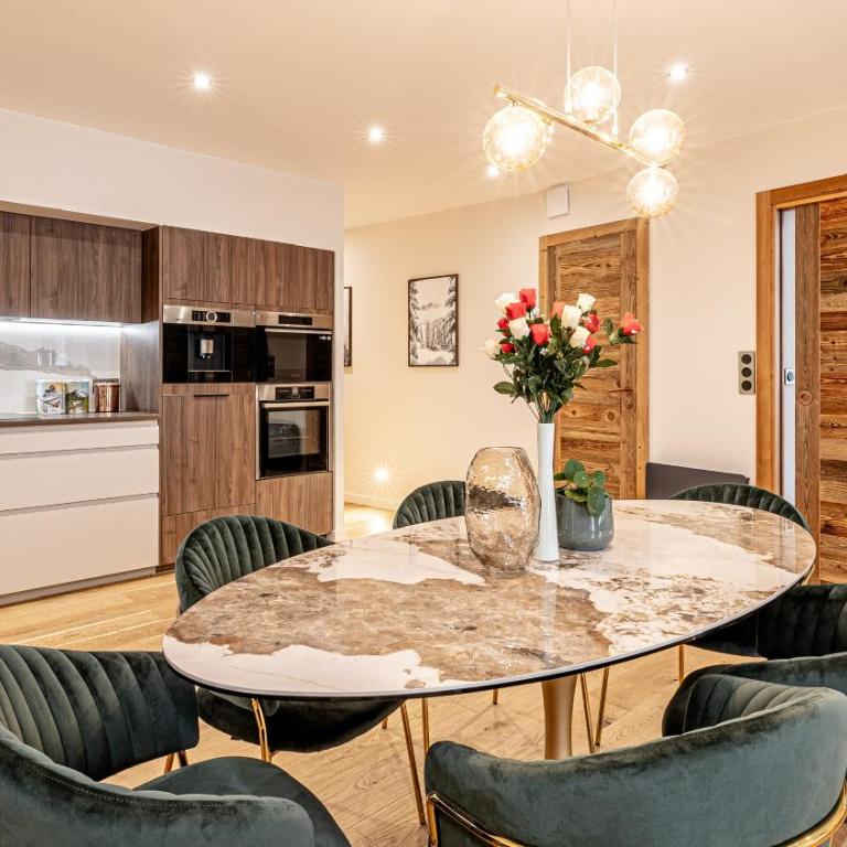 L'Écrin Alpin - Centre historique - Haut standing - Premium Apartment mit 3 Schlafzimmern - 1