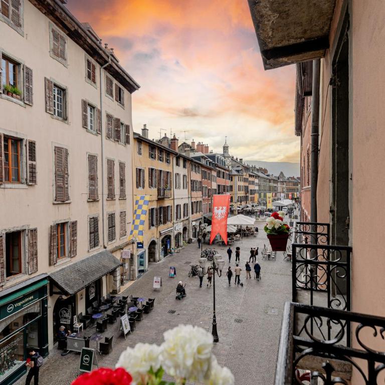L'Écrin Alpin - Centre historique - Haut standing - Premium Apartment mit 3 Schlafzimmern - 39