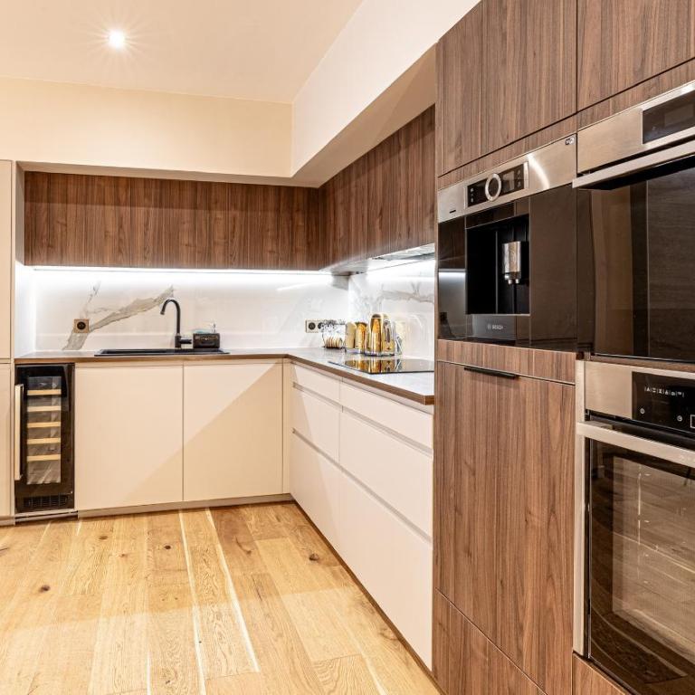 L'Écrin Alpin - Centre historique - Haut standing - Premium Apartment mit 3 Schlafzimmern - 12