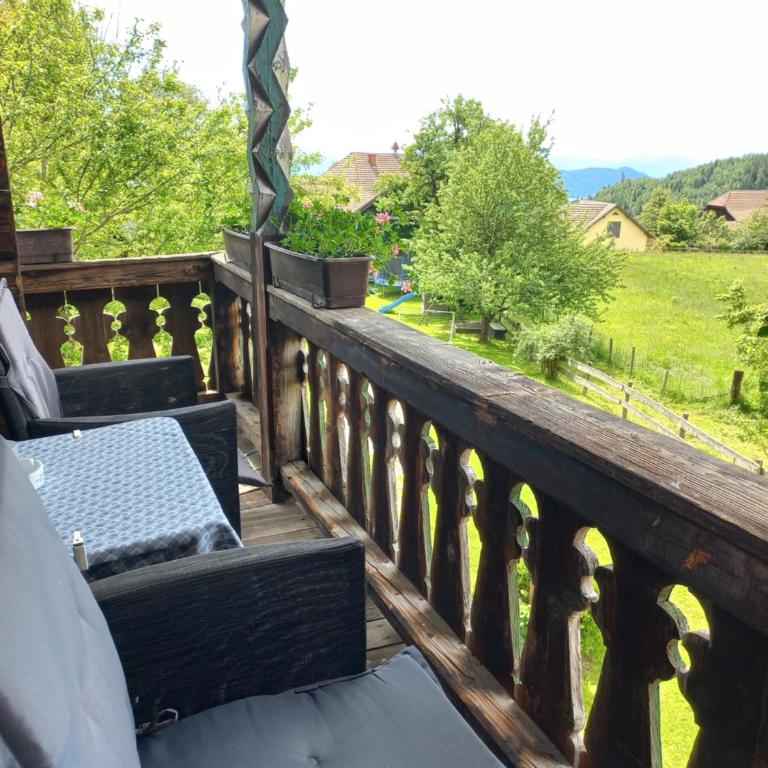 Steurer Hof - Apartment mit 1 Schlafzimmer und Poolblick - 3