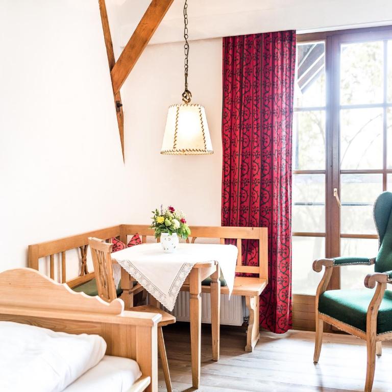 Salzburg Hotel Holznerwirt - Comfort Einzelzimmer mit Gartenblick - 3