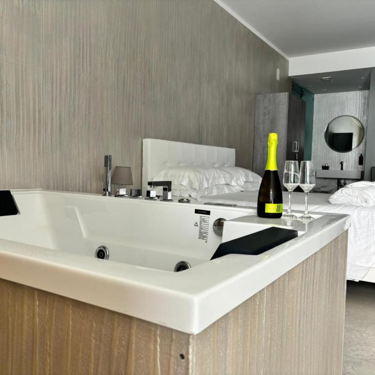 Catania Sea Palace Hotel - Suite con Vasca Idromassaggio - 2