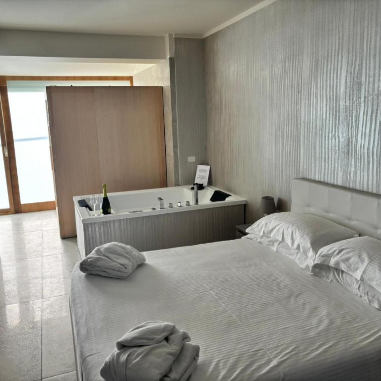 Catania Sea Palace Hotel - Suite con Vasca Idromassaggio - 6