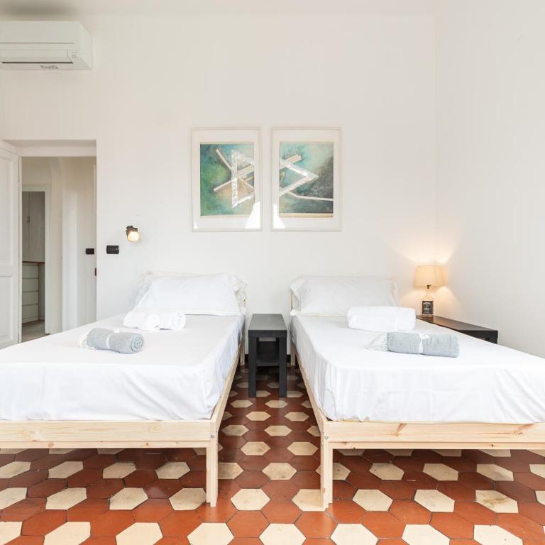 Spacious 3-Bedroom Apartment - 10 Min to City Center & 5 Min to Gaslini Hospital by car - Appartamento con 3 Camere da Letto - 31