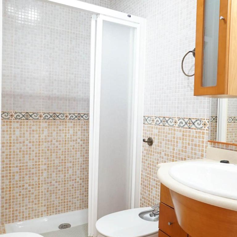 Precioso apartamento en primera línea en Torrox - Apartamento - 10