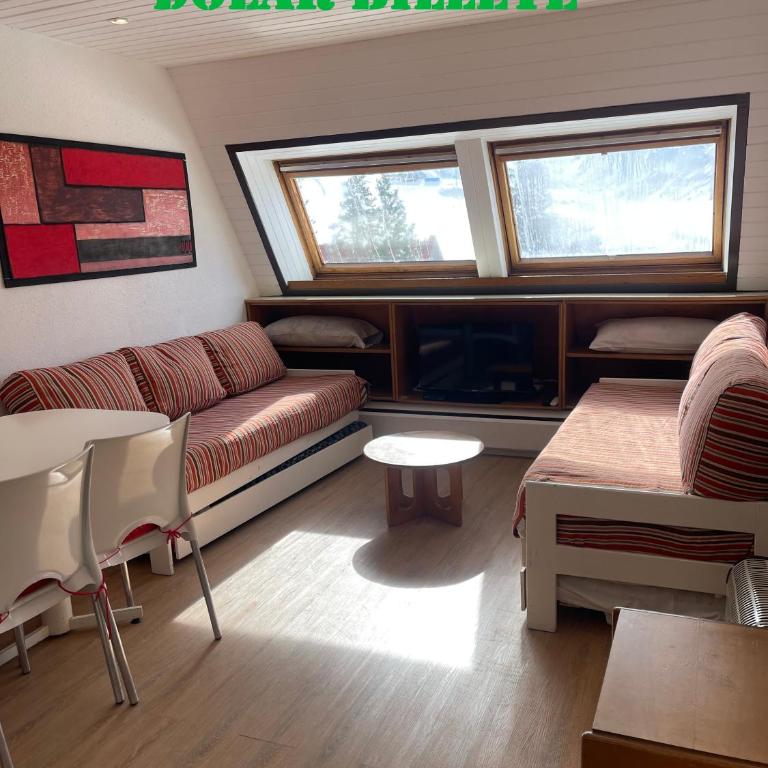Departamento en Edificio Atenas con excelentes Vistas - Apartamento Dúplex - 4