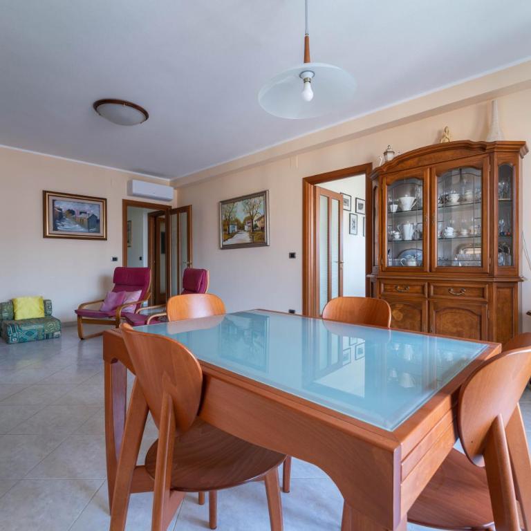 Residenza Morandi - Appartamento con 2 Camere da Letto - 1