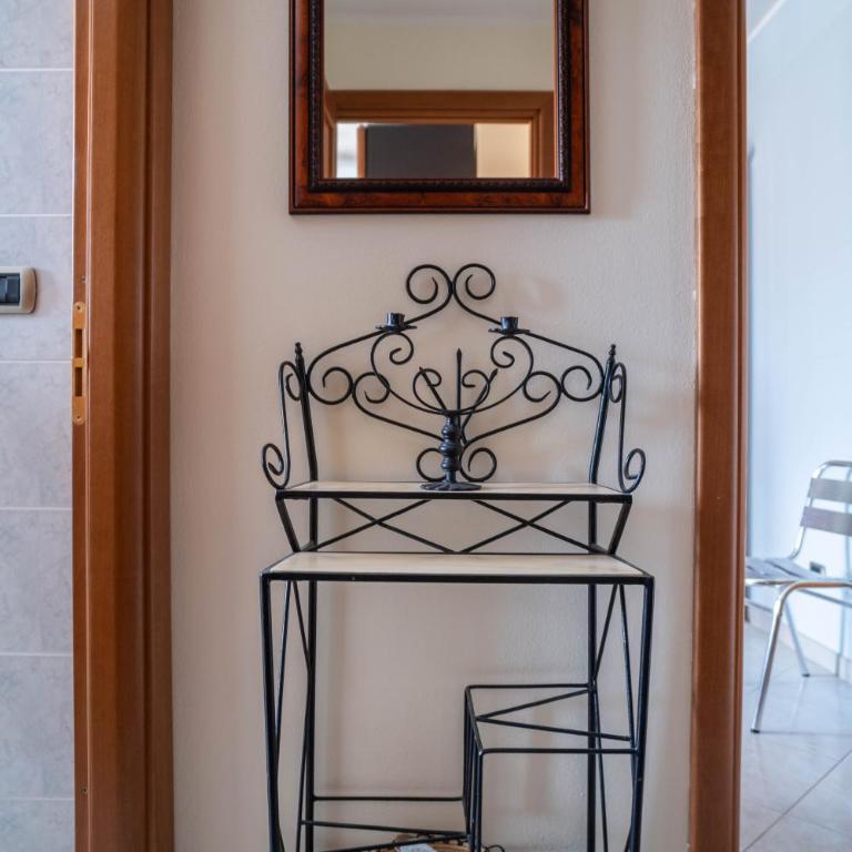 Residenza Morandi - Appartamento con 2 Camere da Letto - 24