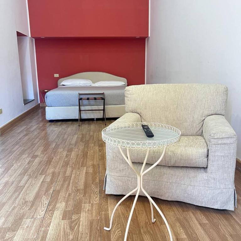 B&B Ruffo di Bagnara Palazzo Monumentale - Suite Superior con Balcone - 6