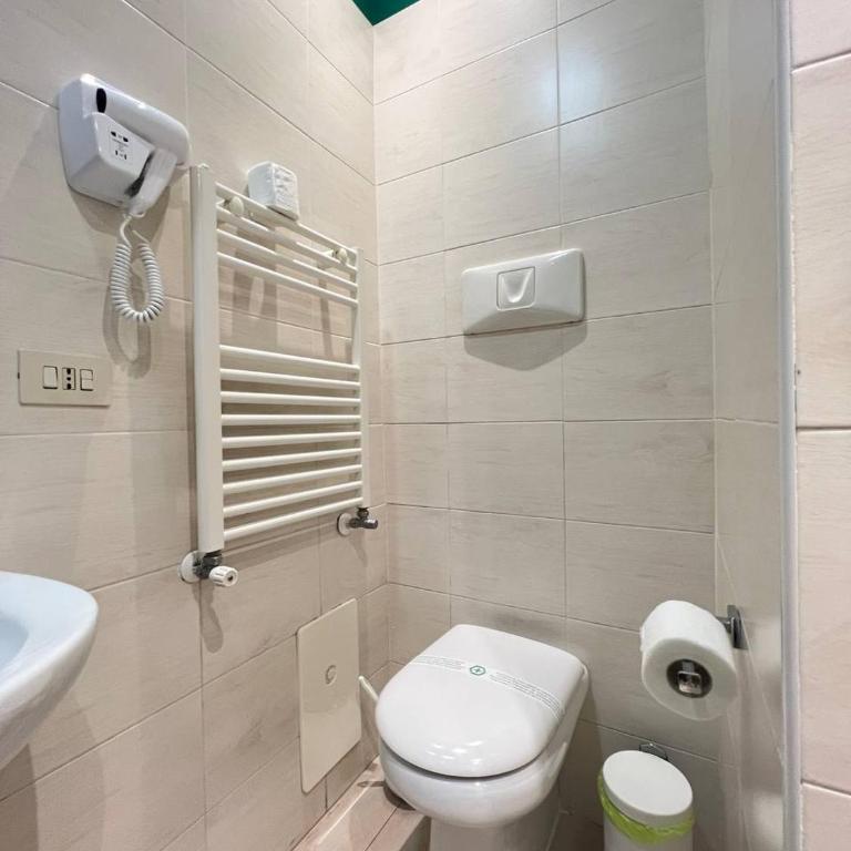 B&B Ruffo di Bagnara Palazzo Monumentale - Suite Familiare con Balcone - 7