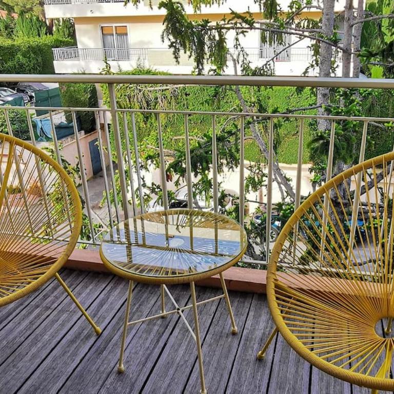 Spacieux 2 pièces avec terrasse, clim et parking - Appartement 1 Chambre - 19