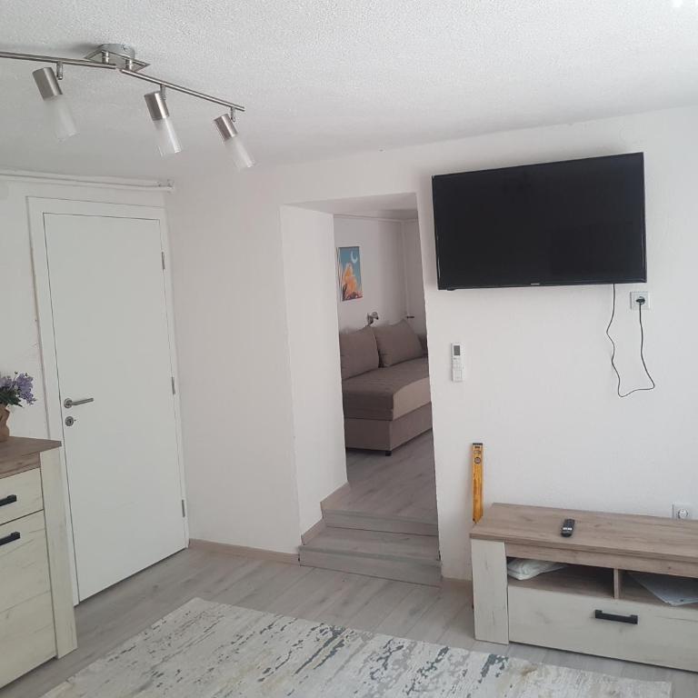 Apartman Memo - One-Bedroom Apartment - 2