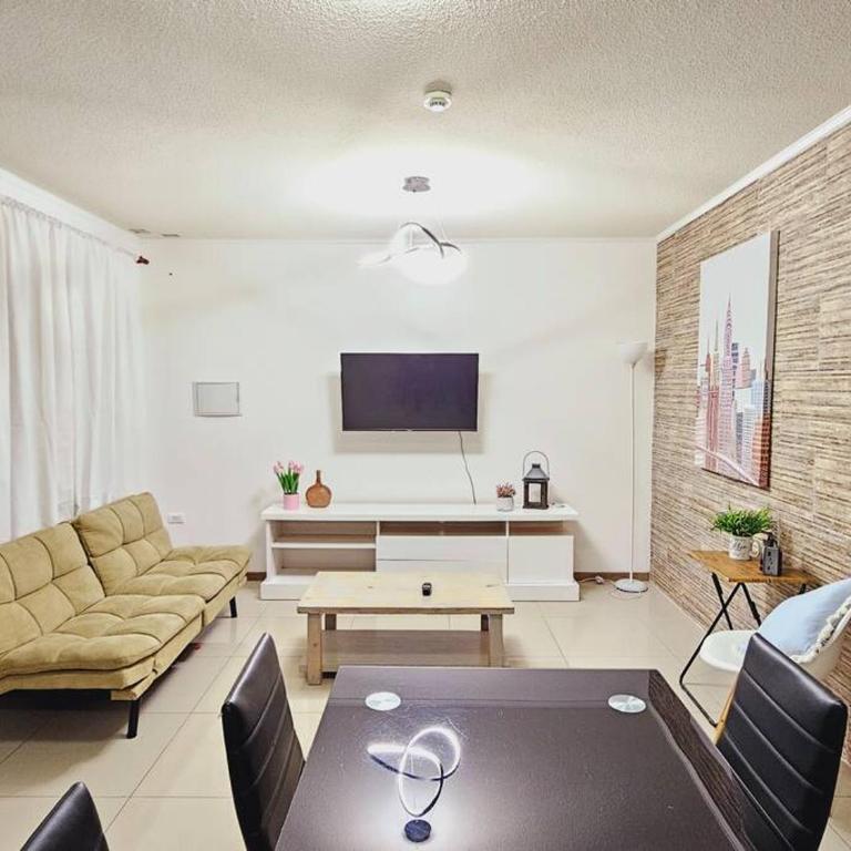 Apartamentos y Habitaciones Privadas Automatizados - Three-Bedroom Apartment - 19