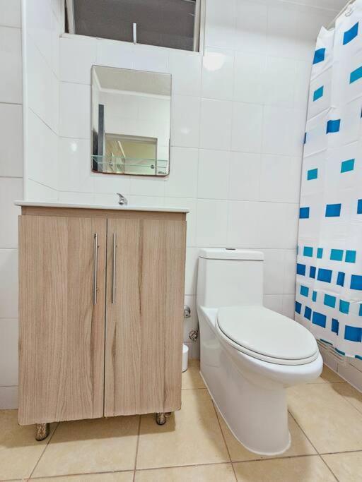 Apartamentos y Habitaciones Privadas Automatizados - Three-Bedroom Apartment - 26