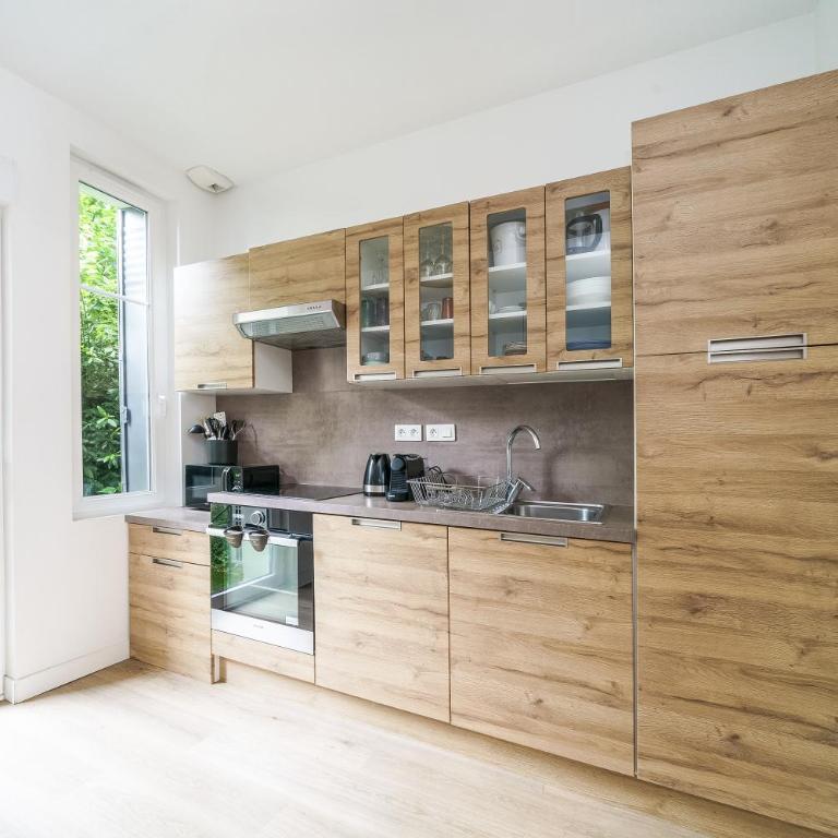 Maison tout confort, parking, clim, garage 3ch 5p - Casa con 3 Camere da Letto - 3
