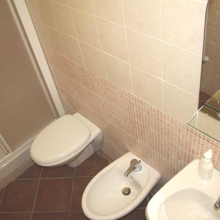 Agriturismo La Torretta - apt 4rooms with pool - Four-Bedroom Apartment - 22