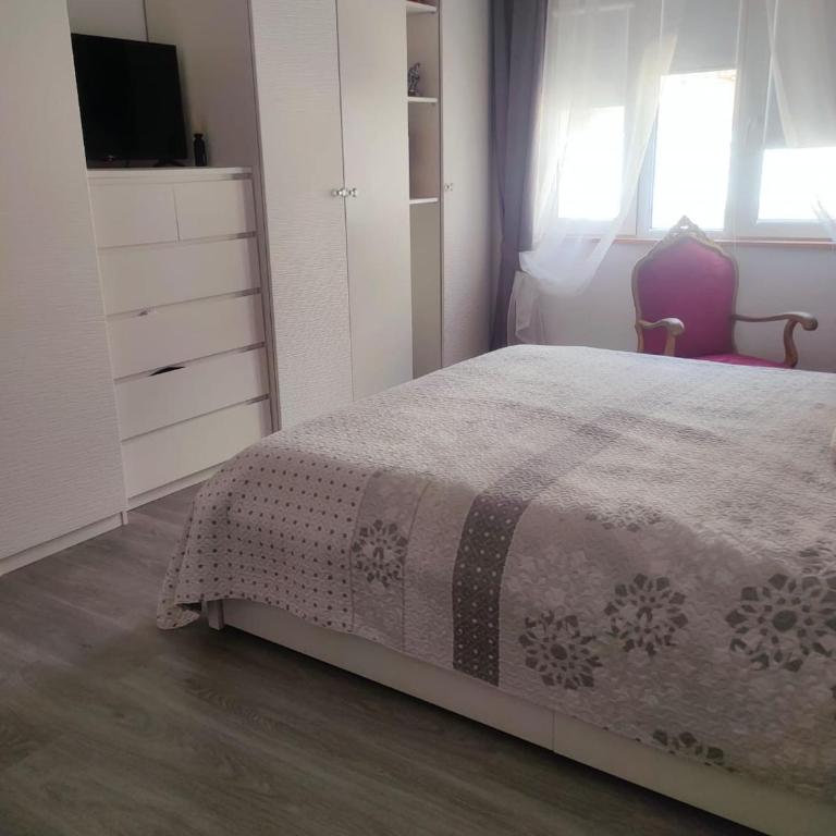 Vacansis Pintor Sorolla 2 - Three-Bedroom Apartment - 3
