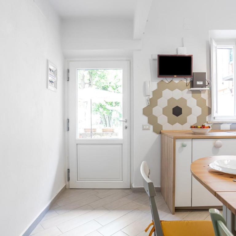 Hostly-Garden House San Lorenzo-Few steps to Tower - Appartamento con 1 Camera da Letto - 27