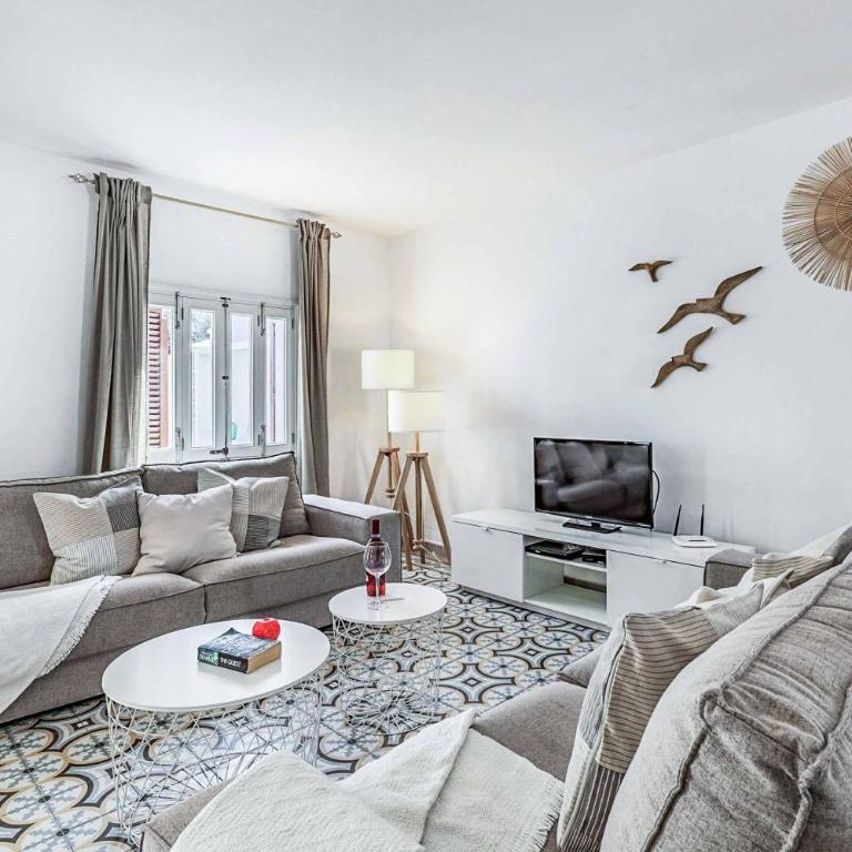 Villa Monsy 2 - Three-Bedroom Villa - 10