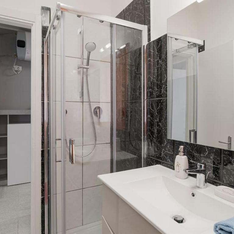 - Appartamento Lucky - 2 Bedrooms & Comfort - Appartamento con 2 Camere da Letto - 15