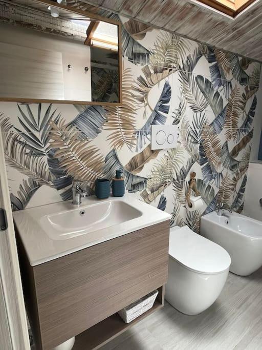 Samuele s home - Two-Bedroom House - 72