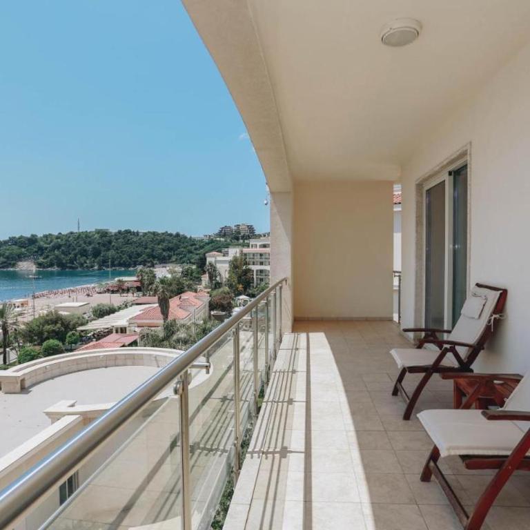 The Unique Splendid Conference Spa Resort Family apt suite sleeps 6 - Apartment - 1